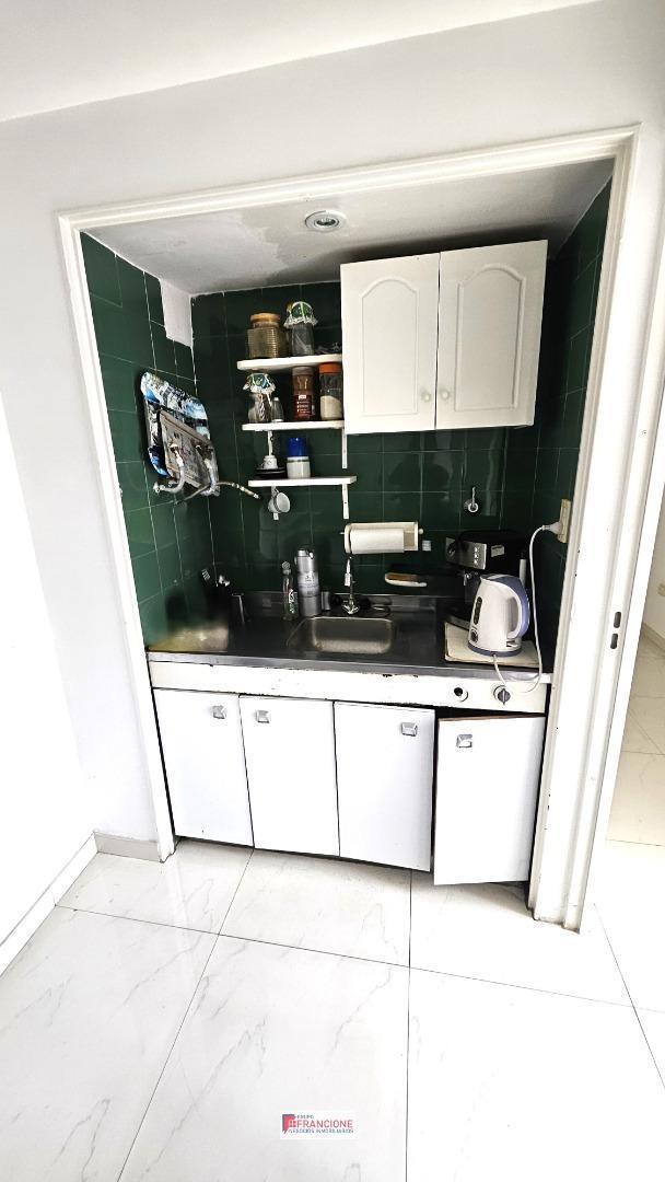 Foto de Hermosa Oficina a la venta y 2 cocheras, Microcentro., imagen 4