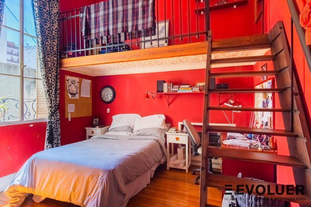 Magnífica Casa de Estilo Para Vivienda, Oficinas o Desarrollo en Barrio Norte 5