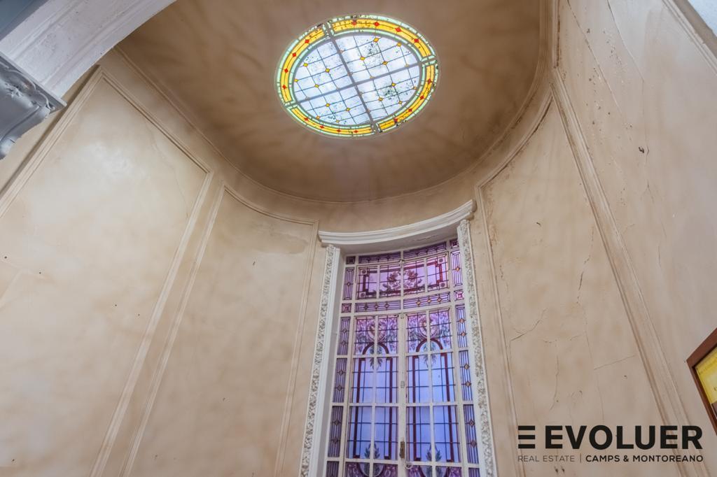 Magnífica Casa de Estilo Para Vivienda, Oficinas o Desarrollo en Barrio Norte 5