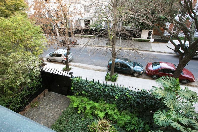 Casa 4 Dorm., Excelente Terraza y Plano. Barrio Parque. 4