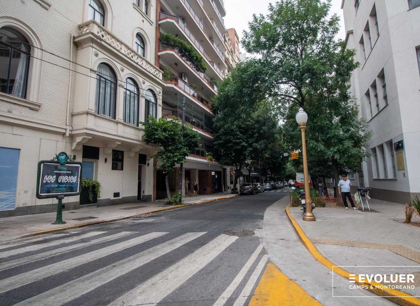 Venta departamento 3 ambientes reciclado en Recoleta