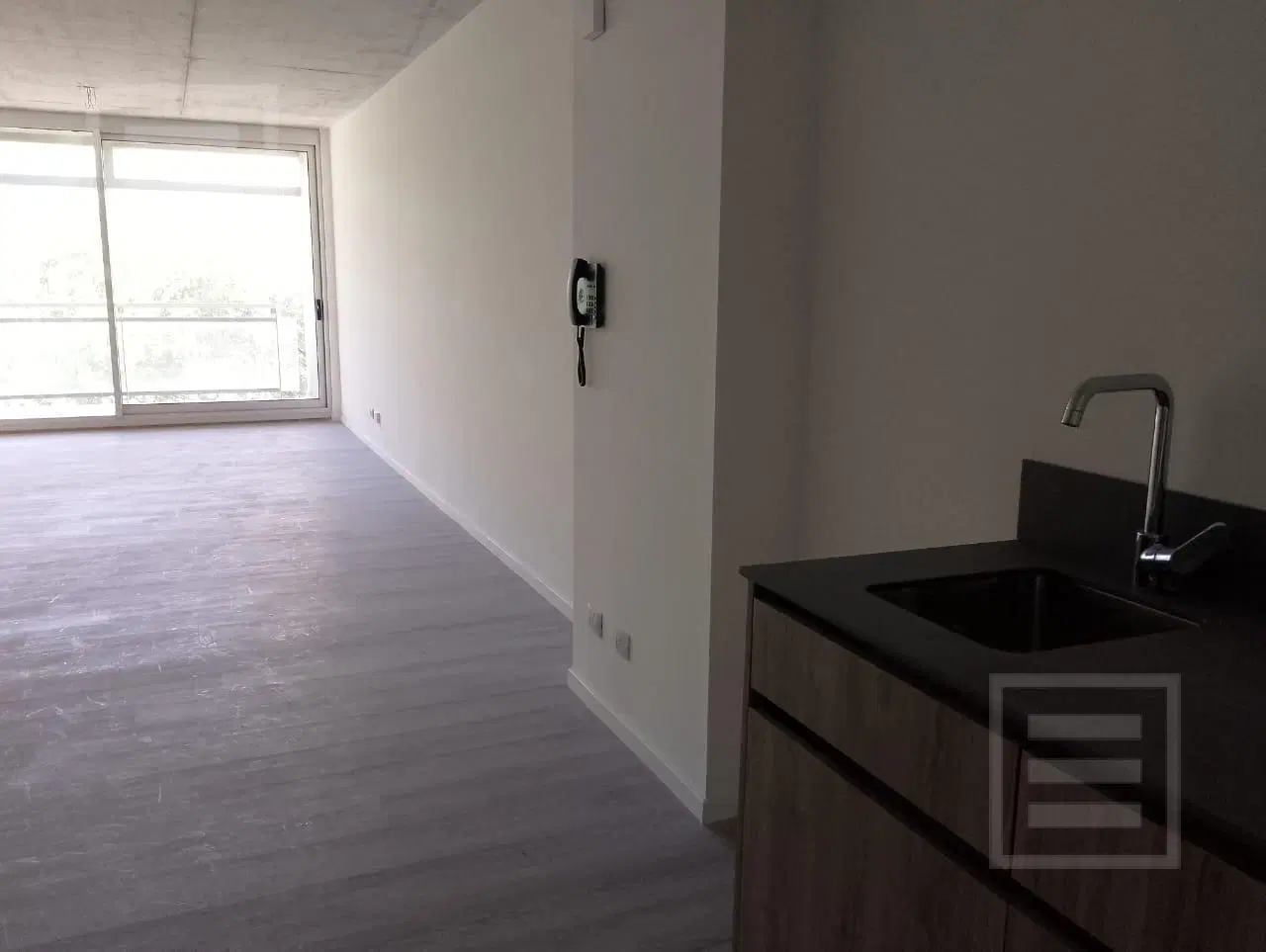 Alquiler loft con  cochera y amenities apto profesional en Distrito Quartier Puerto Retiro. 5