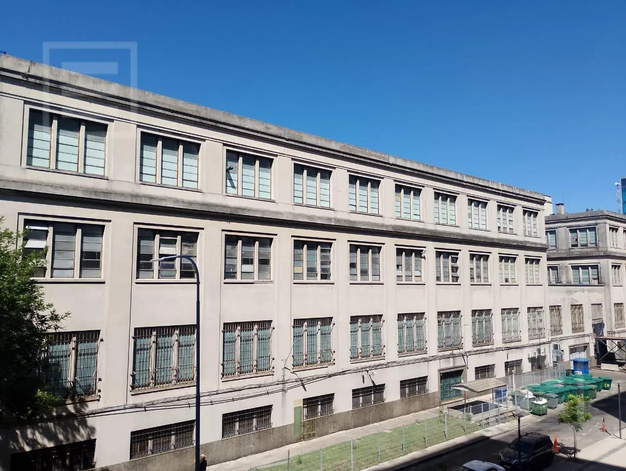 Alquiler loft con  cochera y amenities apto profesional en Distrito Quartier Puerto Retiro. 4