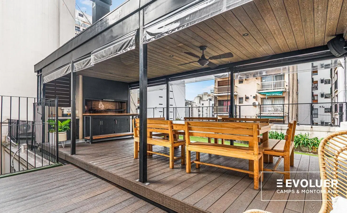 Venta departamento 4 ambientes terraza parrilla reciclado. Recoleta 4