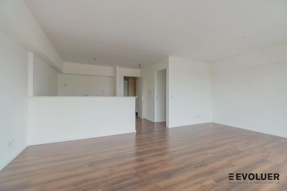 Venta departamento 3 ambientes con cochera y amenities en Quartier Dorrego 2