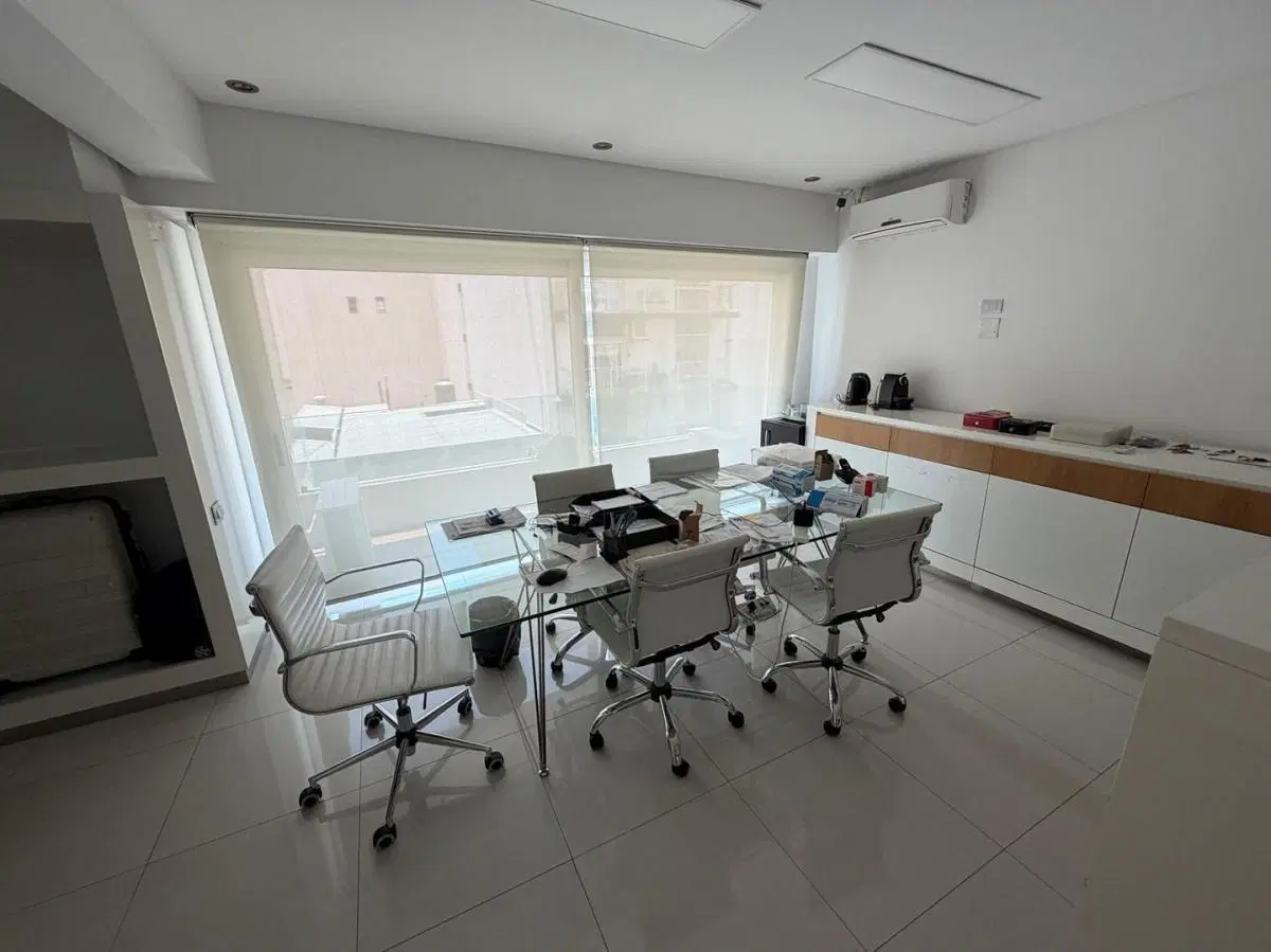 Alquiler Edificio Comercial en block en Monserrat 2