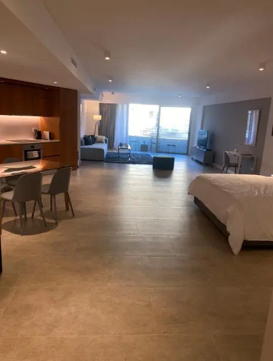 Alquiler Departamento apto profesional con cochera en Palacio Paz 5