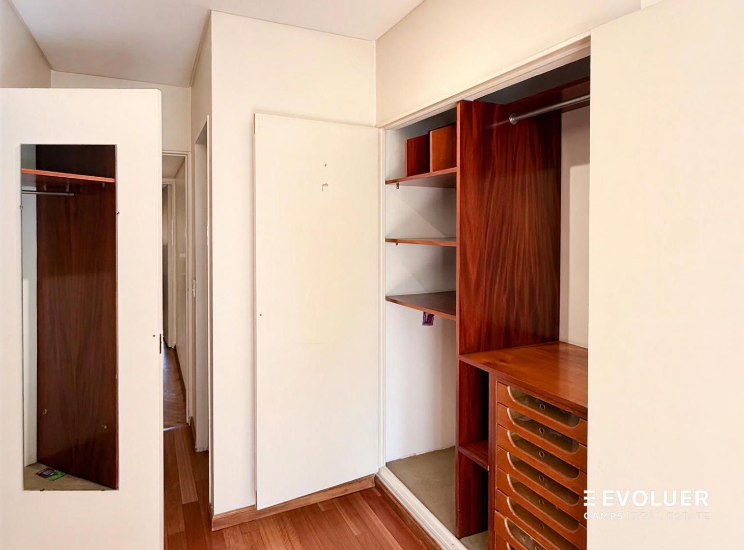 Foto de Venta Departamento 3 ambientes, escritorio y cochera en Palermo Chico., imagen 5