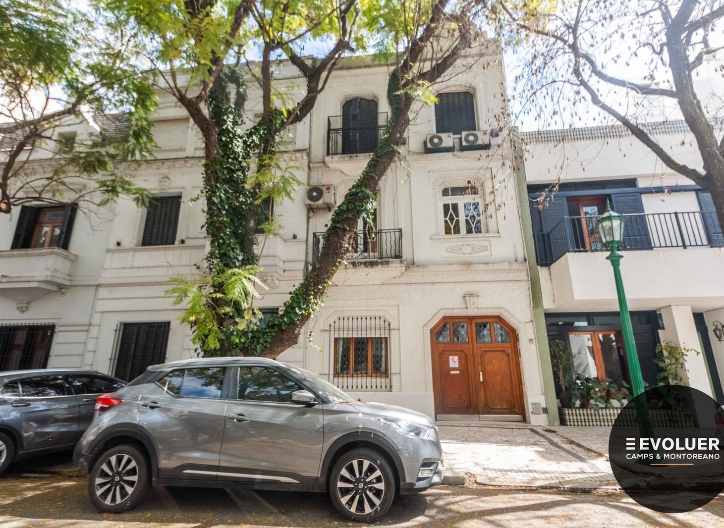 Foto de Venta departamento de 3 dormitorios más dependencia en Palermo Chico, imagen 1