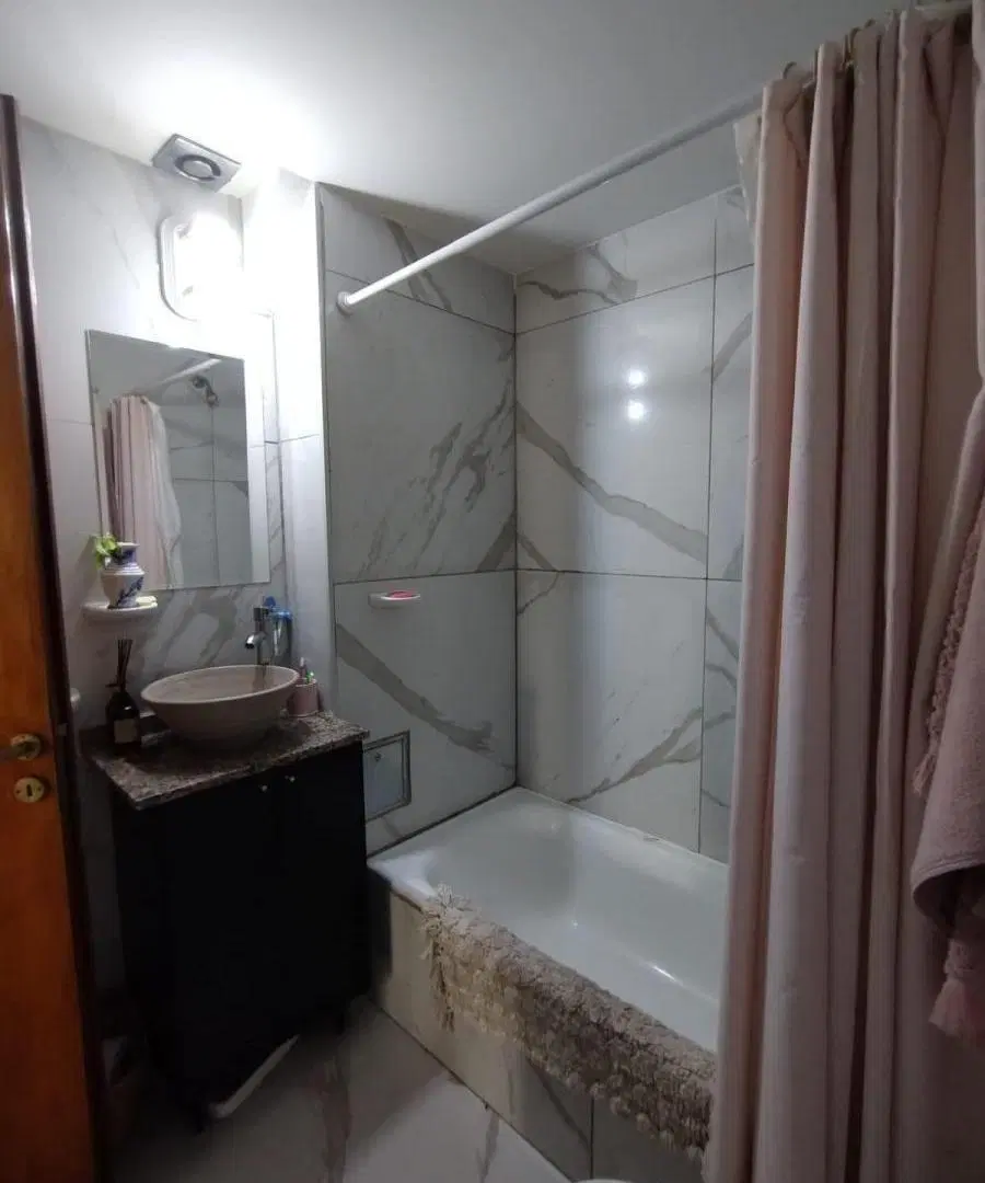 VENTA MONOAMBIENTE EN PLANTA BAJA CON JARDÍN SAN ISIDRO 5