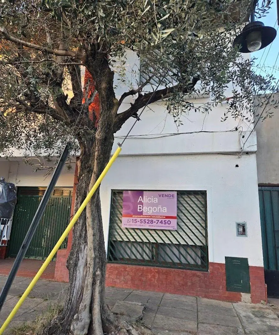 PH AL FRENTE DE 4 AMBIENTES SIN EXPENSAS TOTALMENTE INDEPENDIENTE 5