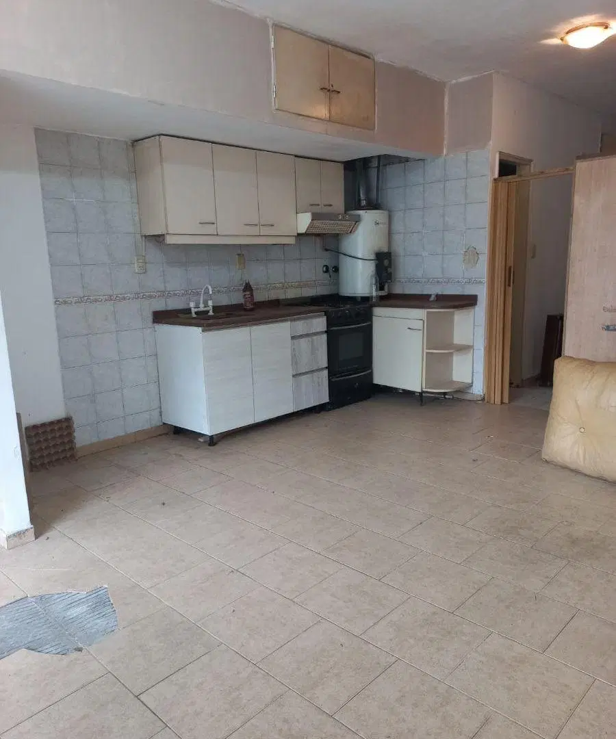 VENTA PH MONOAMBIENTE DIVISIBLE FLORIDA OESTE 3