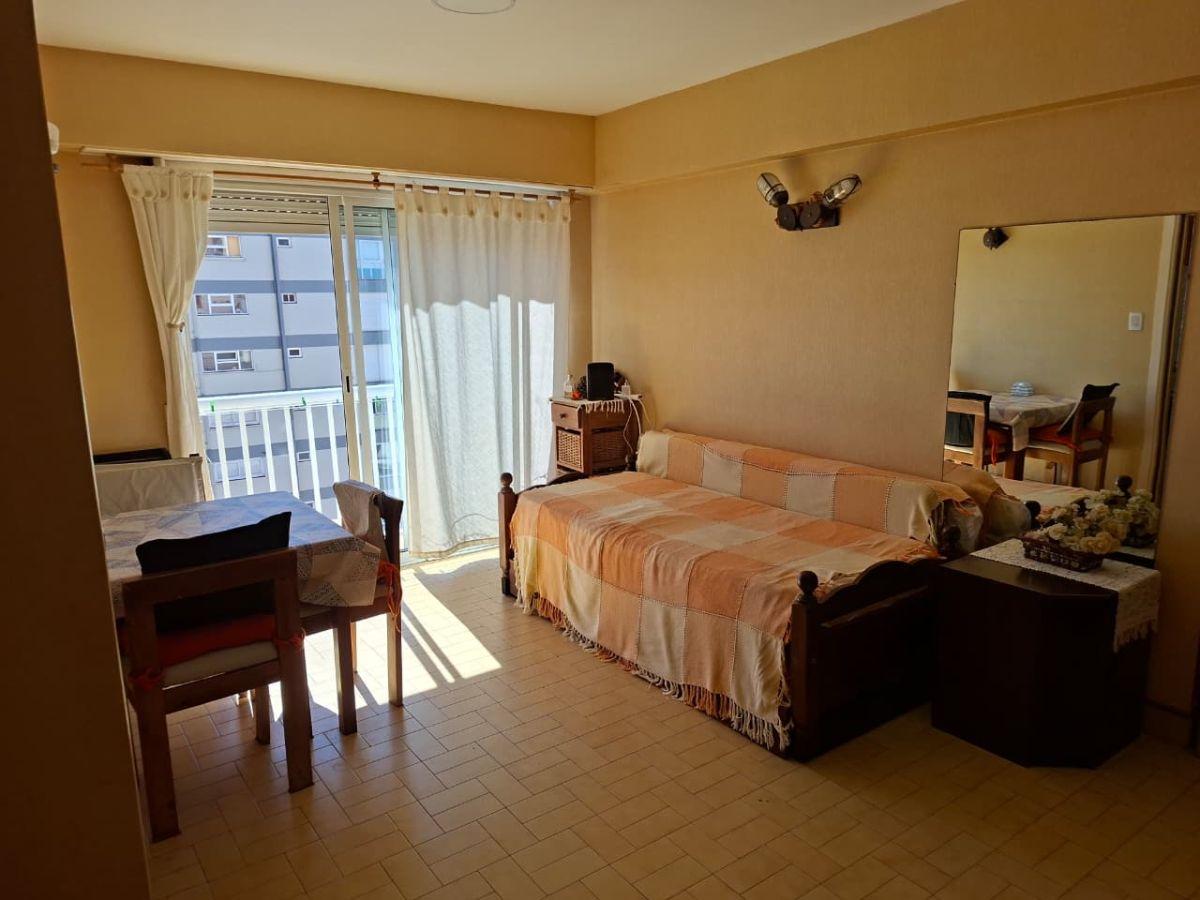 Foto de VENTA DEPARTAMENTO DE 2 AMBIENTES MAR DEL PLATA PISO ALTO CON BALCÓN, imagen 1