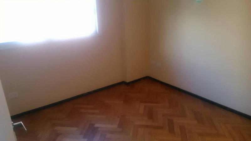 Departamento 4 Ambientes, 3 Dorm., 2 Baños, Balcón, Lavadero. 5