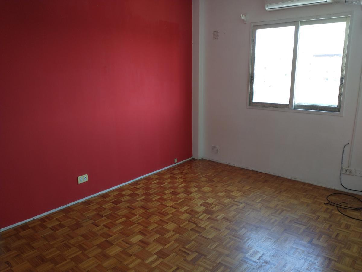Departamento 2 Ambientes Piso Alto - Vista Abierta Perimetral. 2