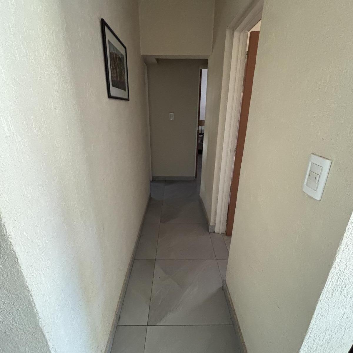 Casa en una planta reciclada a nuevo. Olivos