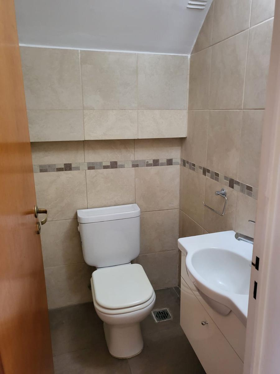 Villa Urquiza - Excelente Triplex 5 Amb C/3 Baños, Jardín y Cochera Doble! 3