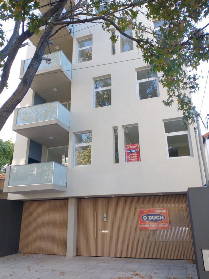 Piso 3 ambientes a estrenar de categ. 2 excelentes cocheras - Olivos