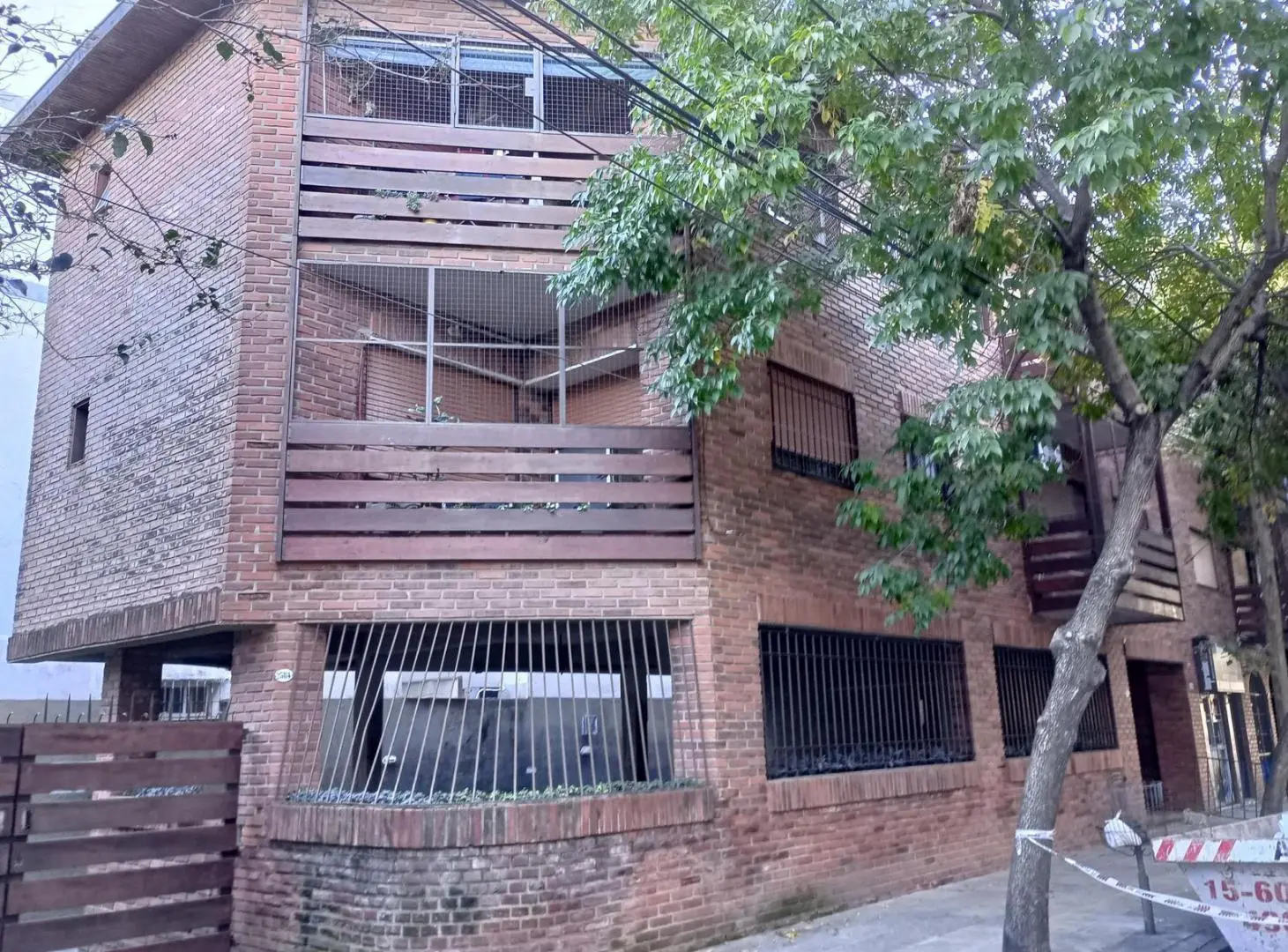 Departamento 2 ambientes con cochera. Olivos. 5