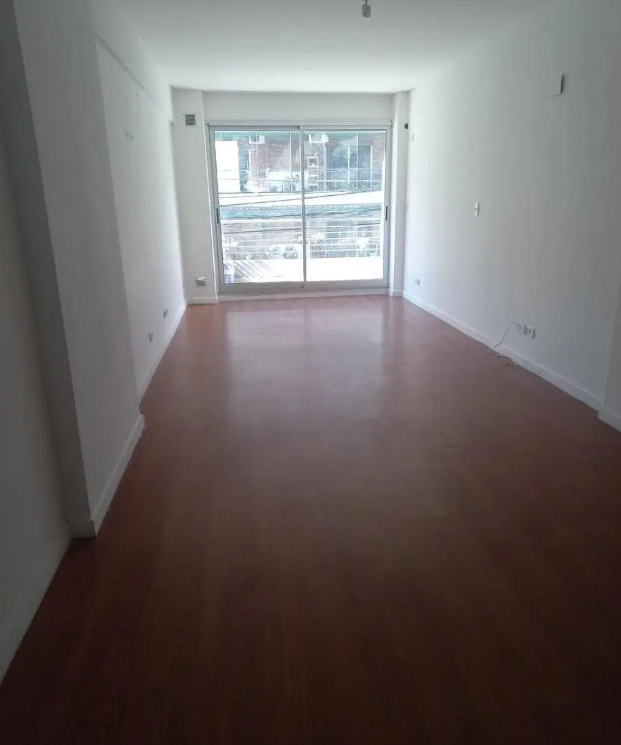 Departamento 1 ambiente. Caballito. 3
