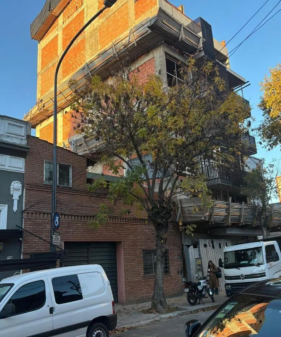 Terreno apto 1080m2 vendibles. Nuñez- 2