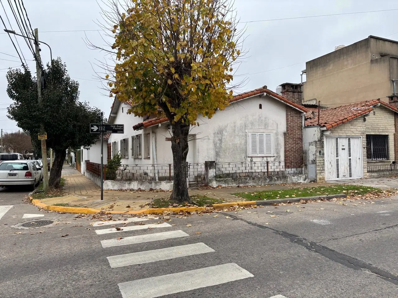 Casa 1 planta 3 ambientes. Olivos. 4