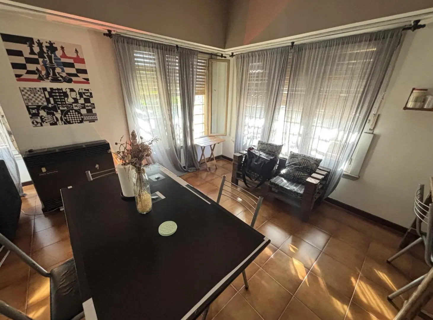 Inmueble con dos propiedades excelentes. Olivos. 5