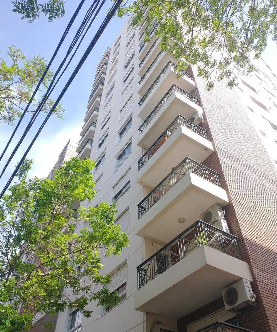 Departamento 2 ambientes en Torre de categoría, vista al río. - San Isidro 4