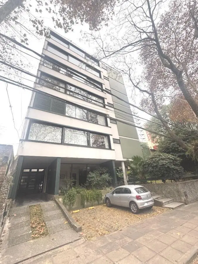 Departamento 4 ambientes. cochera. Olivos. 4