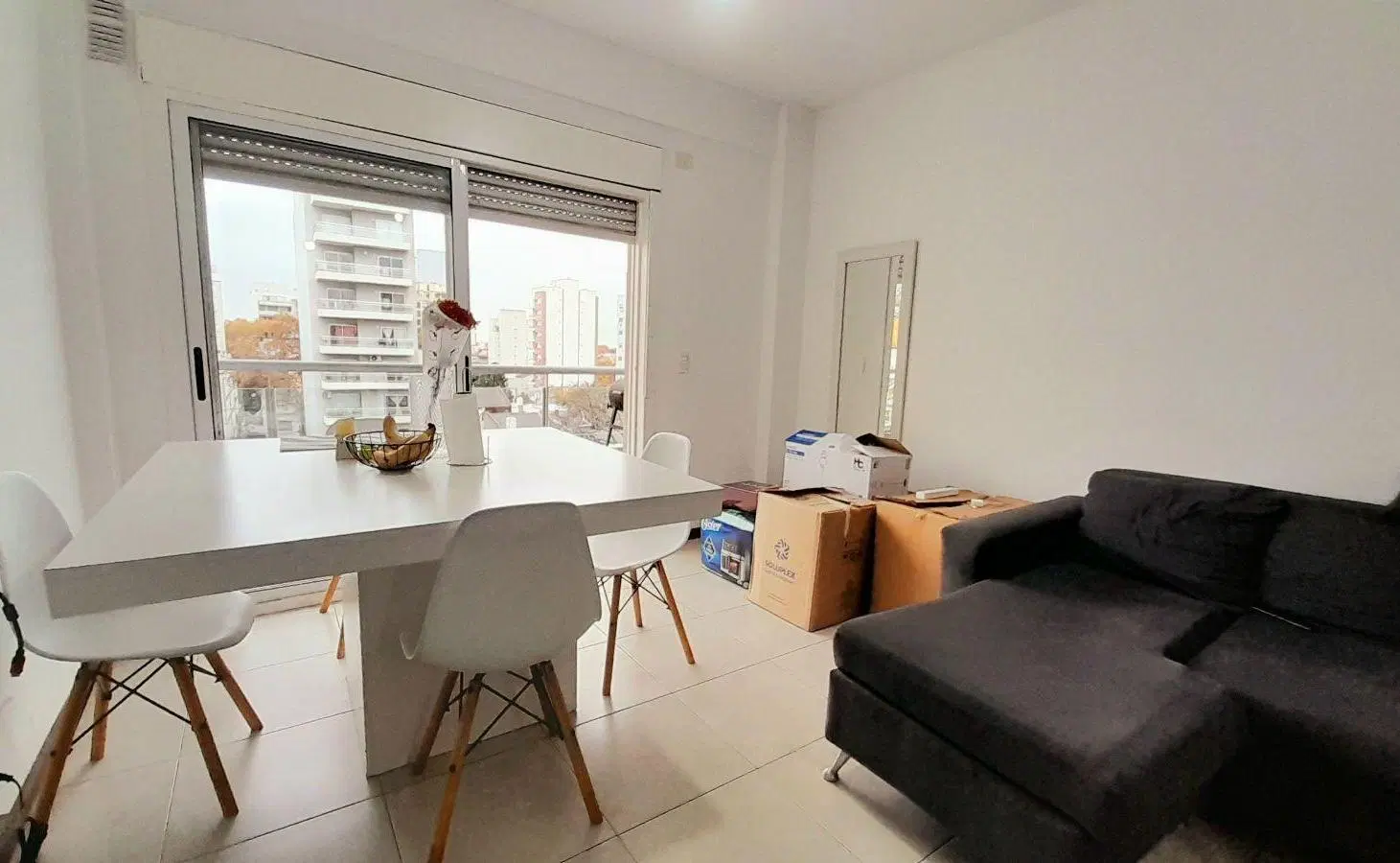 Villa Ballester céntrico! Amplio y luminoso 3 amb con vista abierta! 8