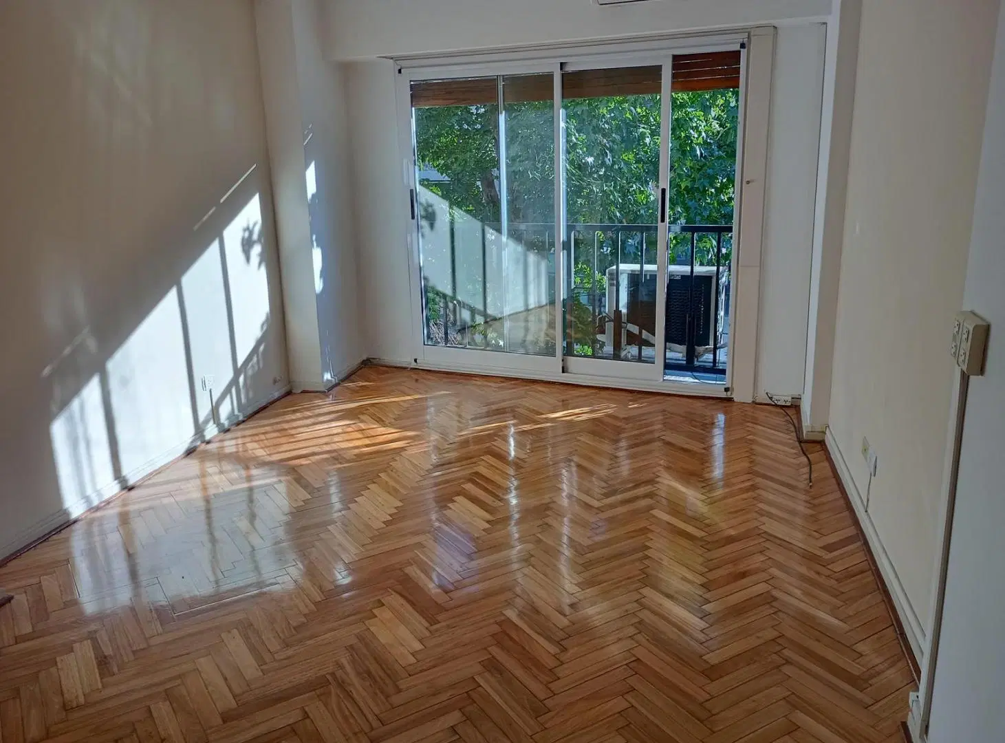 Departamento 1 ambiente en exc ubicación. Olivos. 3