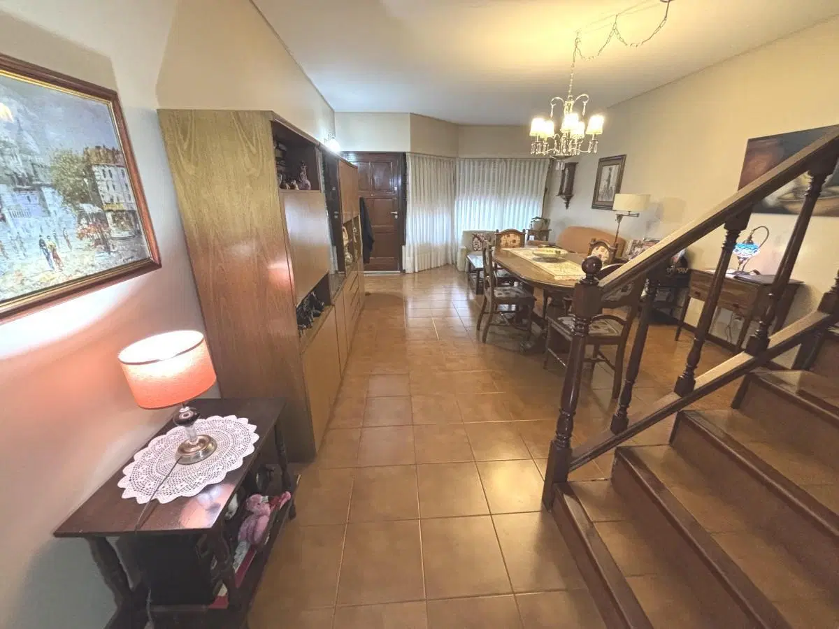 Duplex 5 ambientes. Playroom. Olivos. 5
