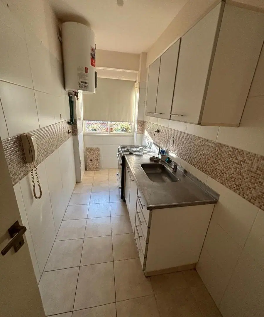 Departamento 3 ambientes. Almagro 8