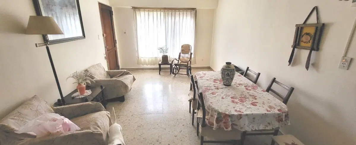 Chalet sobre lote 11 x 35, 3 dormitorios, gran parque, cochera - Villa Adelina 5