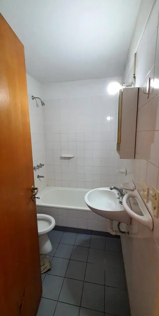 Departamento 2 ambientes en excelente estado. Villa Adelina 2