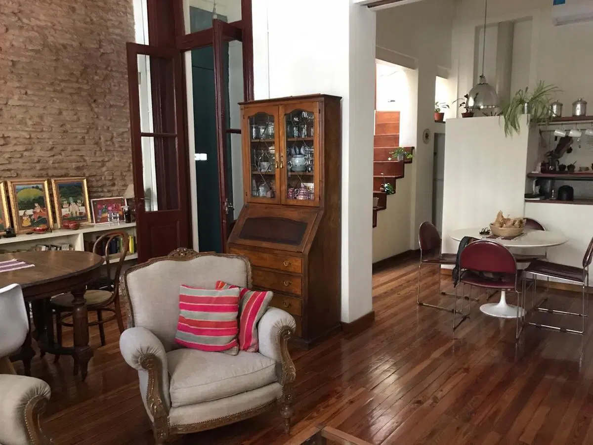 PH tipo casa reciclado a nuevo, excelente ubicación, terraza propia. - San Telmo 2