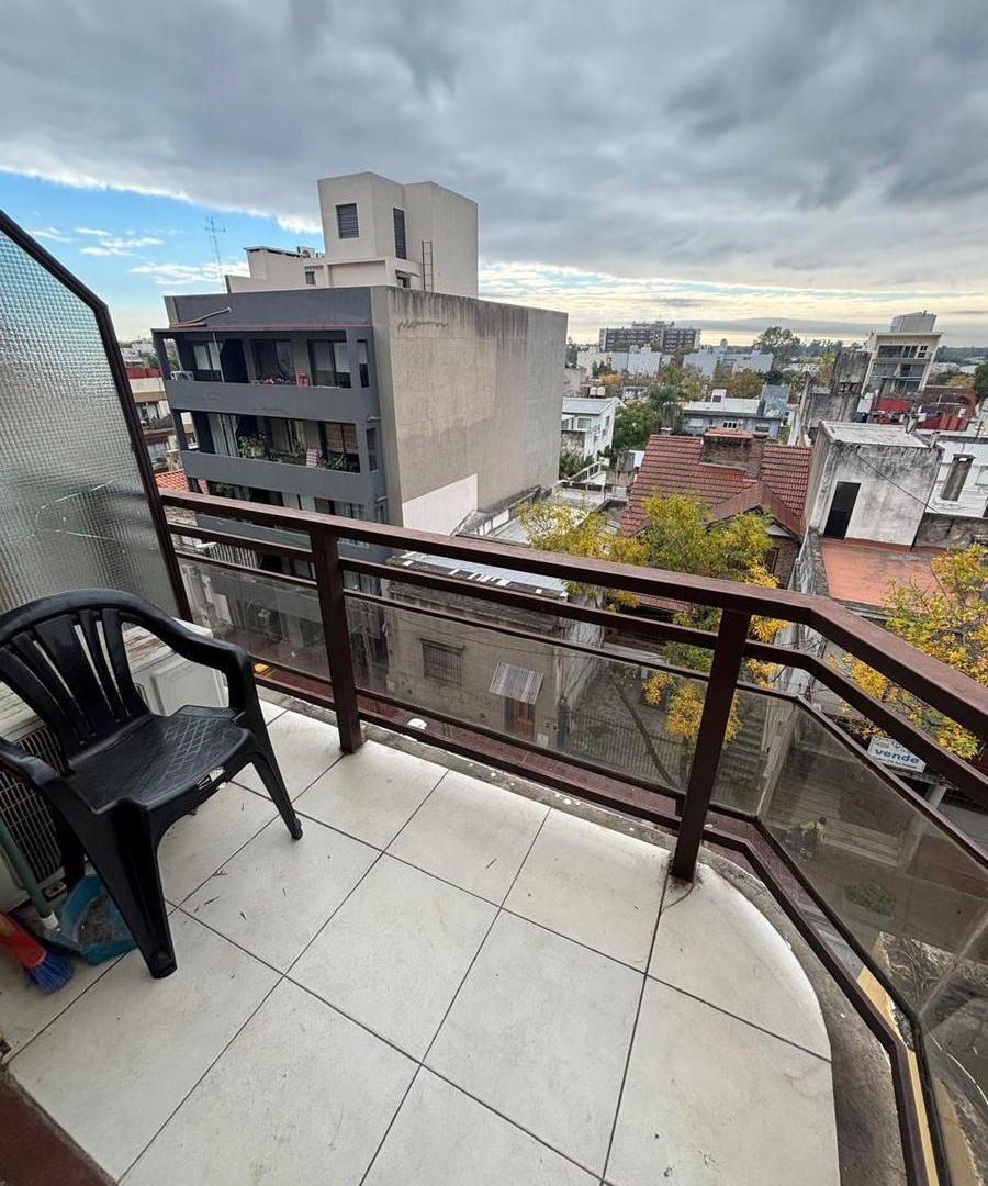 Foto de Departamento amplio 2 ambientes. Cochera cubierta - San Fernando, imagen 4