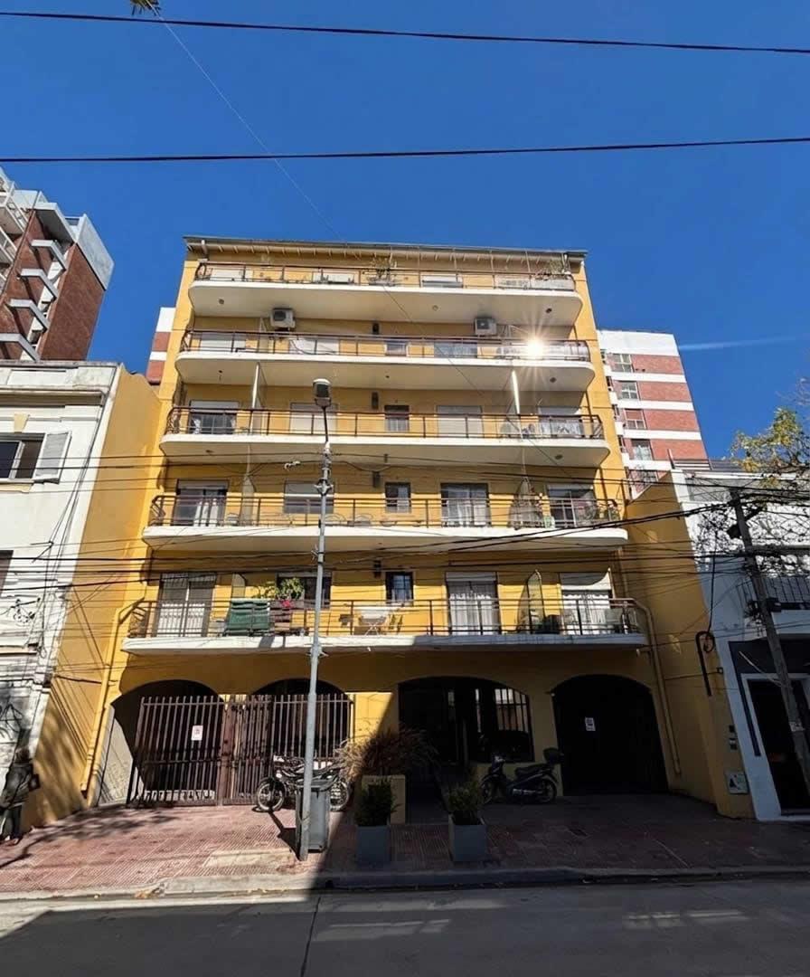 Foto de Departamento amplio 2 ambientes. Cochera cubierta - San Fernando, imagen 1