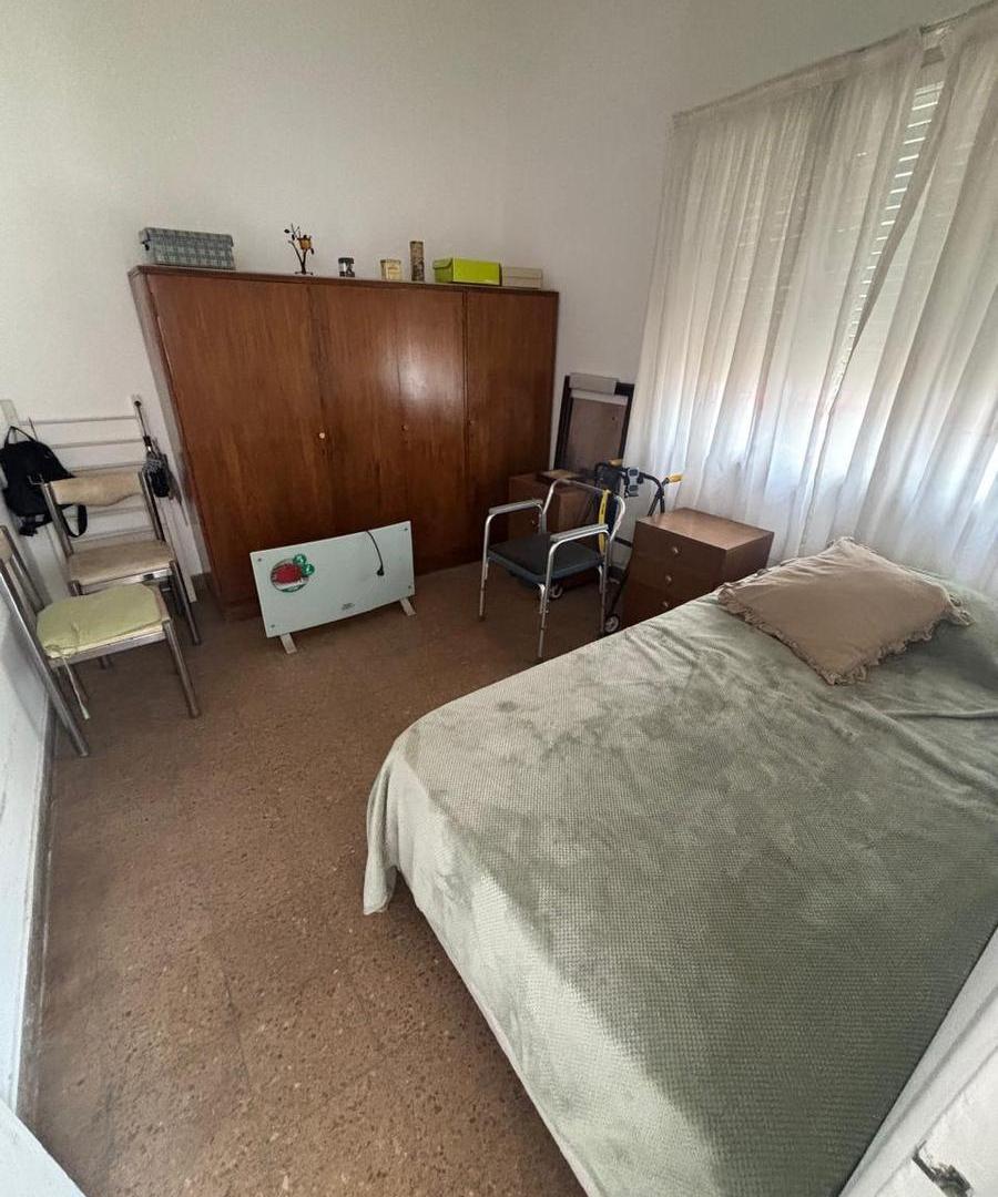 Foto de Casa nueva con local. Impecable. Olivos., imagen 3