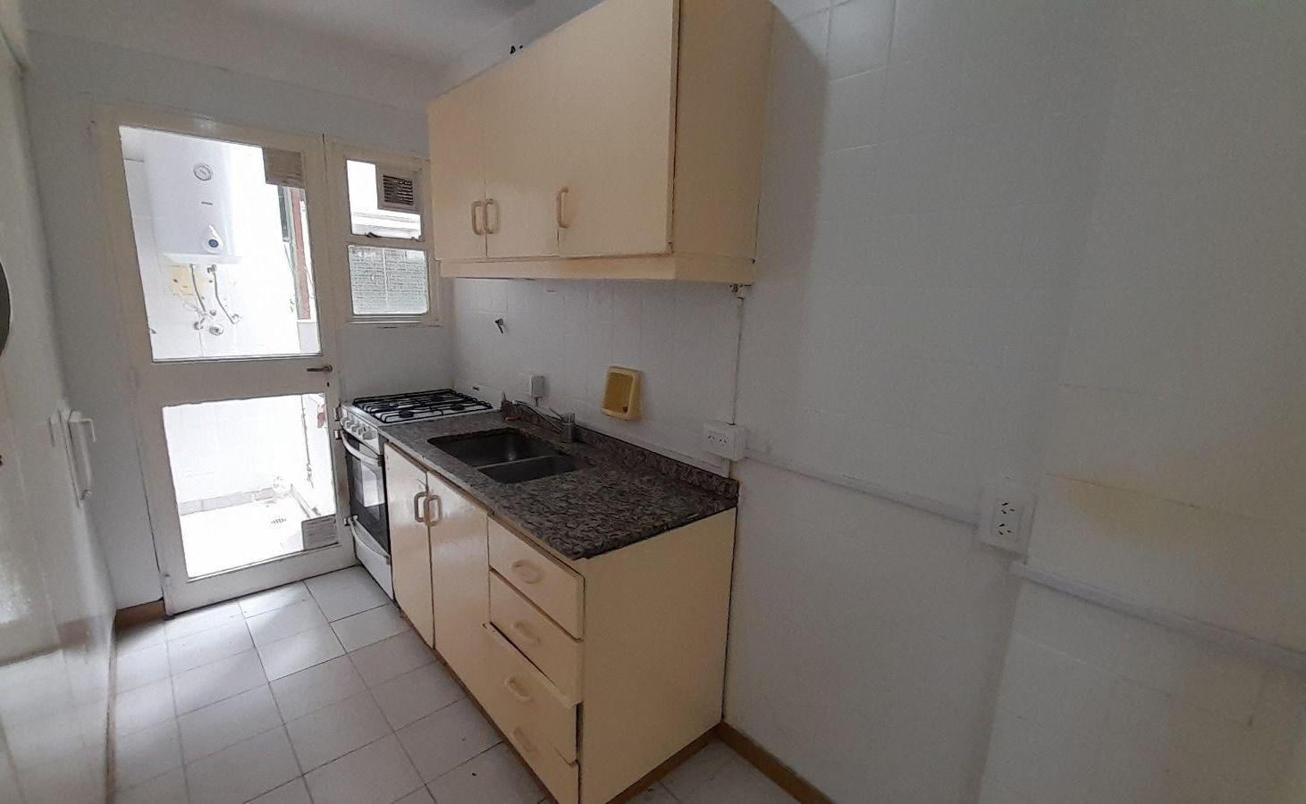 Foto de Recoleta - Excelente ubicación , Departamento 3 amb!, imagen 3