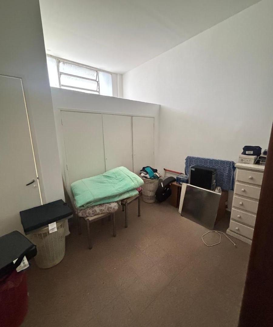 Foto de Casa nueva con local. Impecable. Olivos., imagen 3