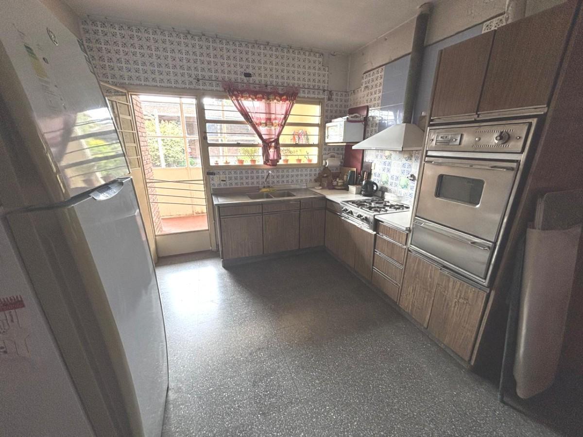Foto de Casa 5 ambientes jardín. - Olivos., imagen 3