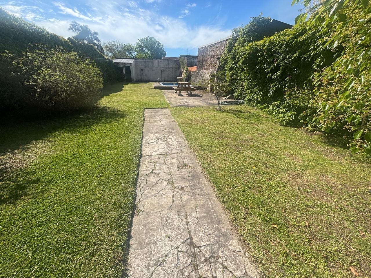 Foto de Casa sobre gran lote 5 ambientes. Parque. San Isidro., imagen 3