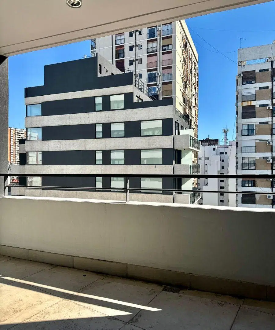 OM BOTÁNICO - Hermoso Departamento -65 m2- living, cuarto en suite, toilette, balcón. Muy luminoso! 1