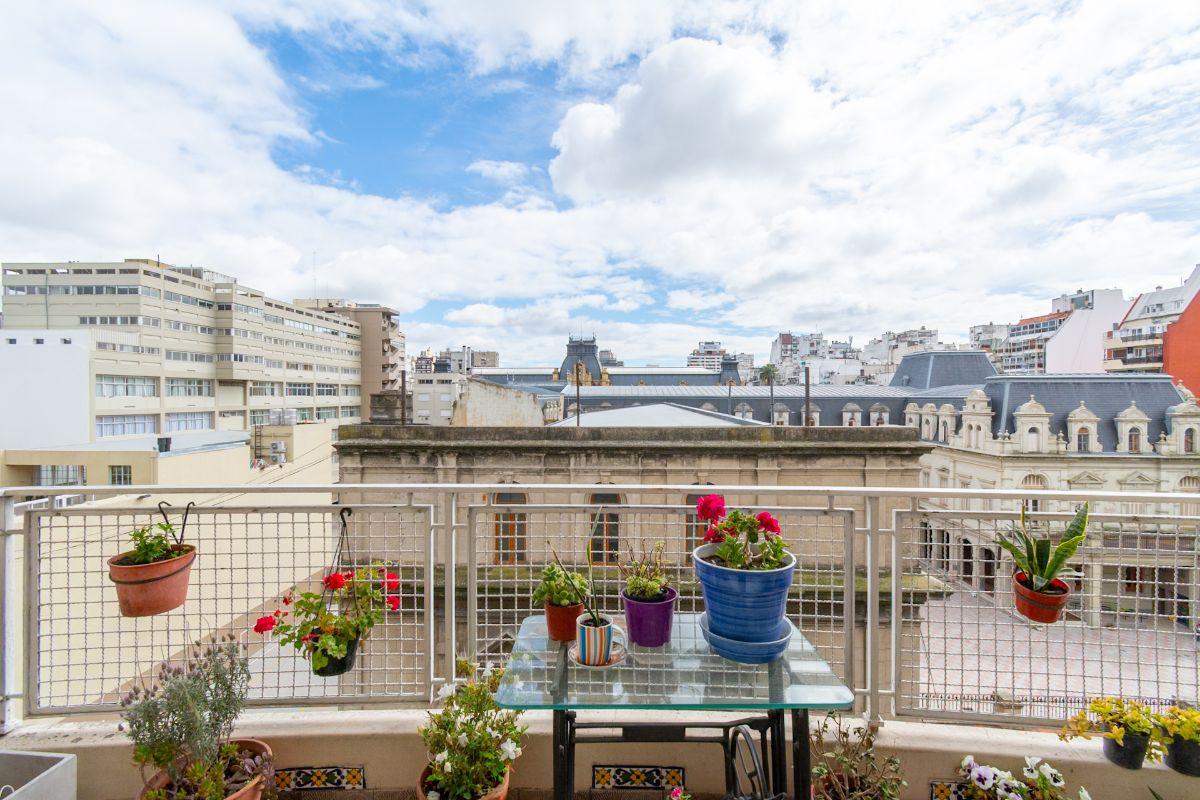 Foto de Venta departamento 5 ambientes. Con balcón y vista al Palacio de Aguas, imagen 5