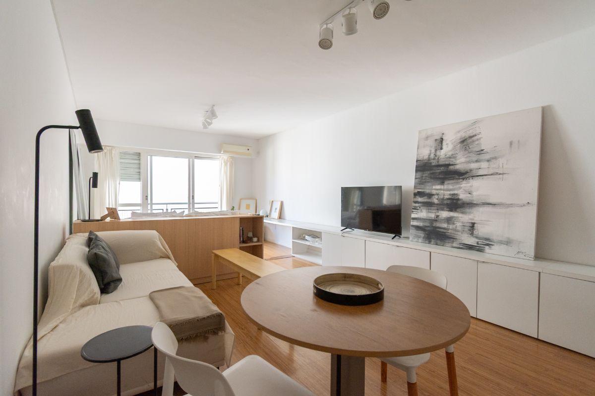 Foto de Amplio monoambiente de 45 m² con balcón – Retiro, Santa Fe 882, imagen 3
