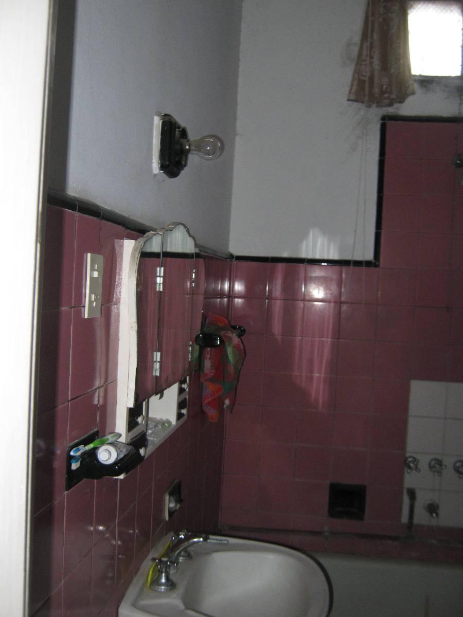 Casa Tres Dorm., en Inmejorable Ubicación. 2