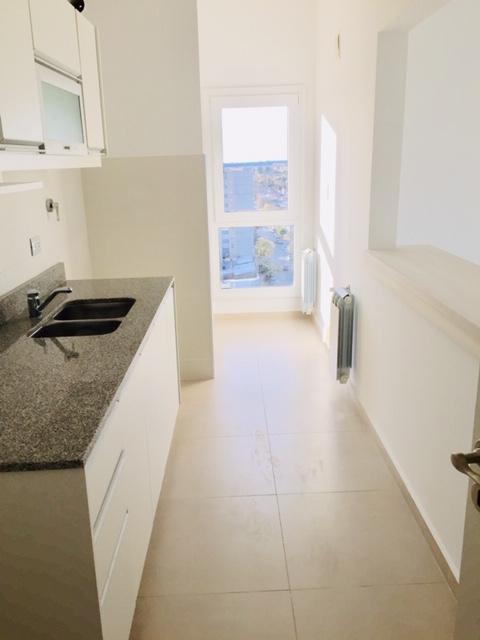 Venta de Departamento de 2 Ambientes con Balcón. 1