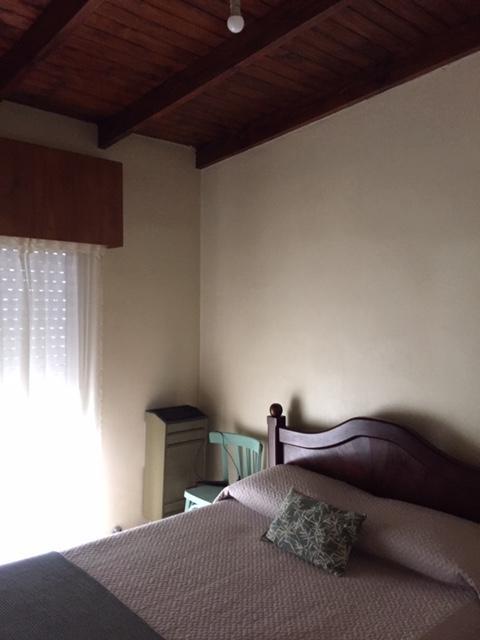 Casa de Dorm. Nueva en Esquina. 4