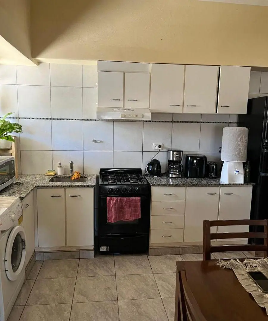 VENTA CASA- Lavalle y Brown 3